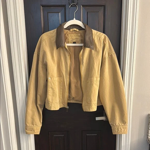 Barn Jacket Tan Jacket with Brown Collar - Picture 3 of 9